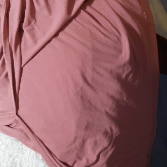 Lululemon Top - Picture 7 of 9